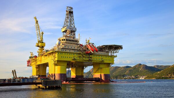 Нефтяная вышка в Норвегии - Sputnik 日本