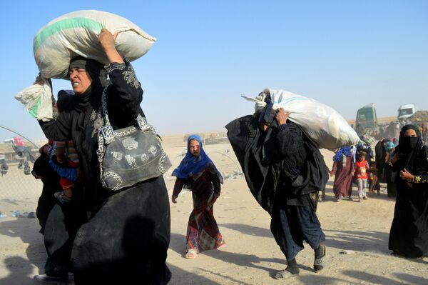 イラクの女性達　西部アンバル州の州都ラマディの基地で。 - Sputnik 日本