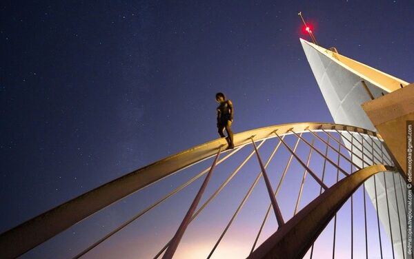 スペインのベニドルム市の橋の上で - Sputnik 日本