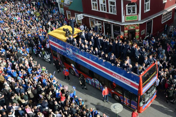 欧州サッカー、アイスランド・チームの選手達 ユーロ2016で。 欧州サッカー、アイスランド・チームの選手達 ユーロ2016で。 - Sputnik 日本