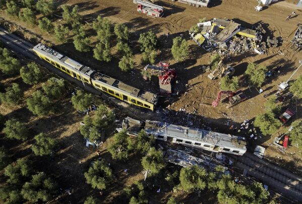 イタリア南部プーリア州での列車衝突事故。 - Sputnik 日本