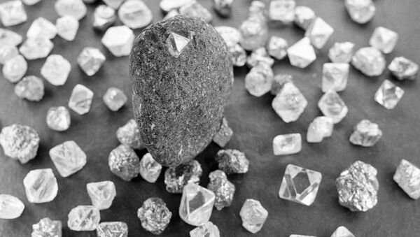ロシアの物理学者　ユニークなナノダイヤモンド開発 - Sputnik 日本