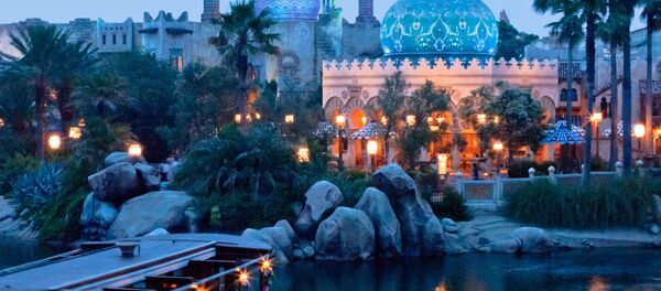 Disneyland Disneyland - Sputnik 日本