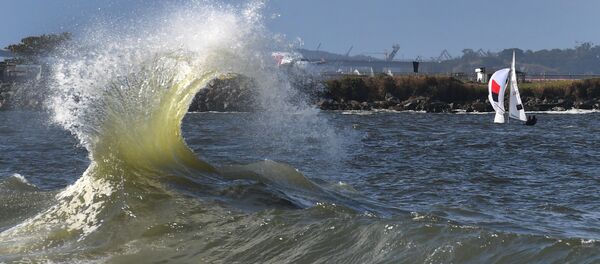 リオ、セーリング競技者向け係留場が崩壊 リオ、セーリング競技者向け係留場が崩壊 - Sputnik 日本