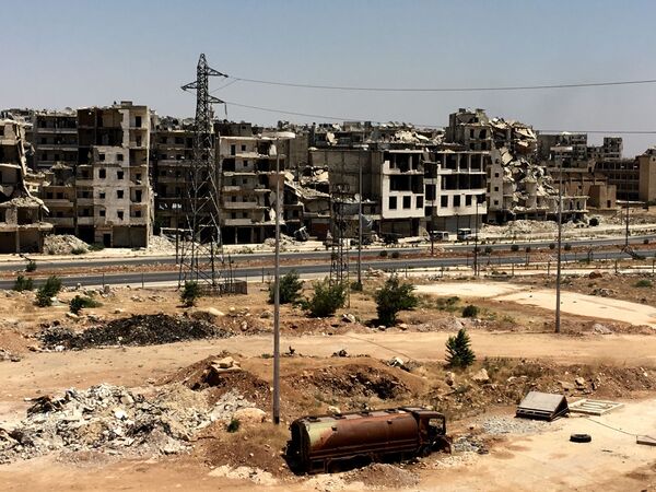 倒壊した建物の数々。シリア北部のアレッポで。 - Sputnik 日本