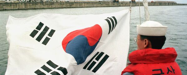 韓国哨戒機、うっかり日本海に対艦ミサイル、魚雷、爆雷を落とす - Sputnik 日本