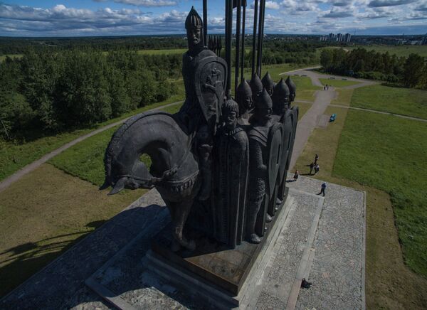ソコリハ山のアレクサンドル・ネフスキー大公の記念碑 - Sputnik 日本