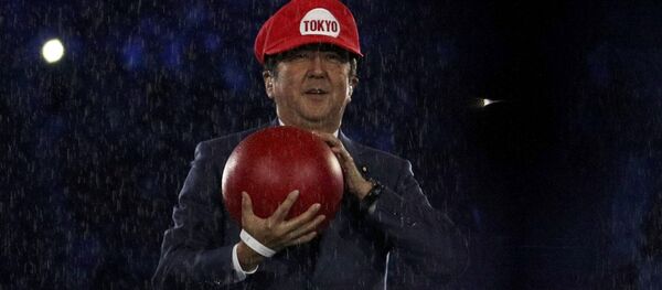 スーパーマリオ姿の安倍氏 - Sputnik 日本