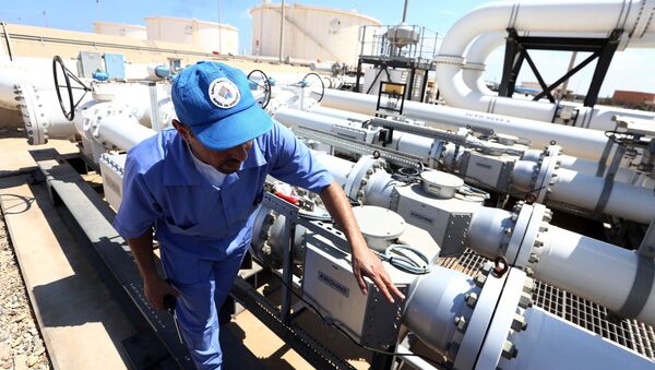 原油価格、上昇　ブレント原油、５カ月ぶり高値　リビアでの紛争激化で - Sputnik 日本