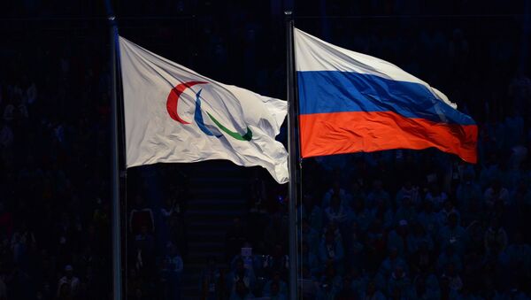 パラリンピック旗とロシア国旗 - Sputnik 日本