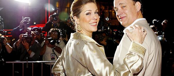 トム・ハンクス夫妻 - Sputnik 日本