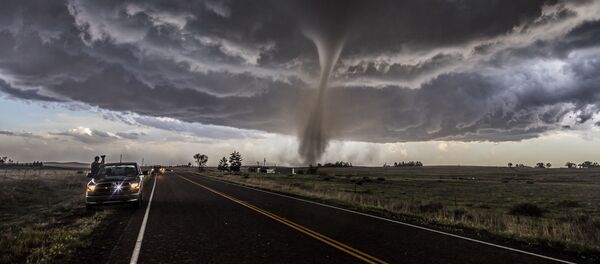 Фотография Tornado on Show британского фотографа Tim Moxon (главный победитель) - Sputnik 日本