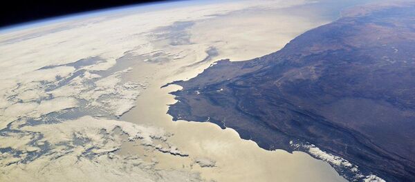 科学者:地球の大気が酸素を失っている 科学者:地球の大気が酸素を失っている - Sputnik 日本