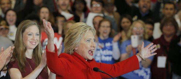ウィキリークス：クリントン財団の会長は自殺を望んでいた - Sputnik 日本