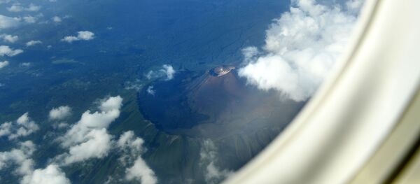 クリル諸島、元島民らの初の空路墓参 来月から クリル諸島、元島民らの初の空路墓参 来月から - Sputnik 日本
