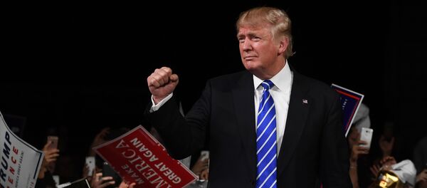 オバマ氏の異母弟がディベートでトランプ氏の支持に駆けつけ オバマ氏の異母弟がディベートでトランプ氏の支持に駆けつけ - Sputnik 日本