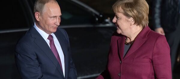 メルケル首相―ロシアとEUの関係を改善する必要がある メルケル首相―ロシアとEUの関係を改善する必要がある - Sputnik 日本