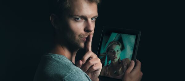 なぜ人はAIアシスタントを軟派するのか?Siriや他のボットは常にセクハラに直面 なぜ人はAIアシスタントを軟派するのか?Siriや他のボットは常にセクハラに直面 - Sputnik 日本