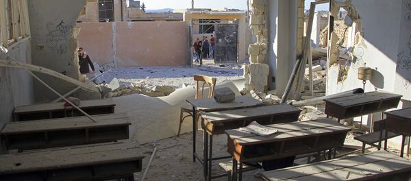 ロシア国防省、シリアのイドリブ学校空爆のビデオはモンタージュ映像 ロシア国防省、シリアのイドリブ学校空爆のビデオはモンタージュ映像 - Sputnik 日本