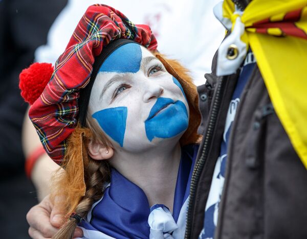 スコットランド独立を支持する行進の参加者達 - Sputnik 日本