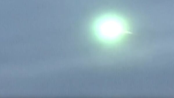 日本上空で光り輝く緑の玉が目撃される - Sputnik 日本