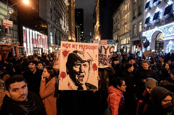 反トランプデモ、米ニューヨークで - Sputnik 日本