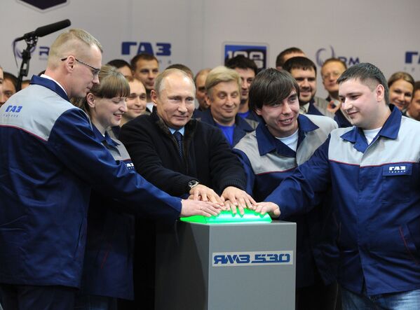 ヤロスラブリ、ガスエンジンの量産開始式典でプーチン大統領 - Sputnik 日本