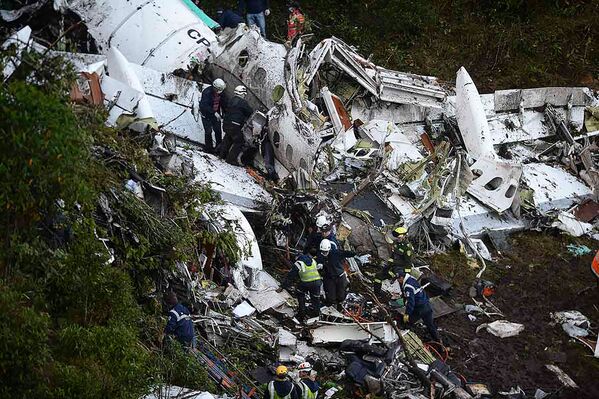 コロンビアでの飛行機墜落事故 - Sputnik 日本
