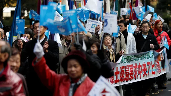 元島民の返還デモ、北方担当大臣は世界への問題啓発に尽力 - Sputnik 日本