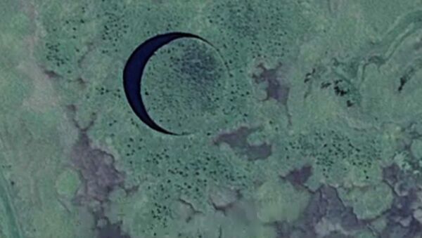 完璧な円形を描く浮遊する島が南米で発見 （写真、動画） - Sputnik 日本