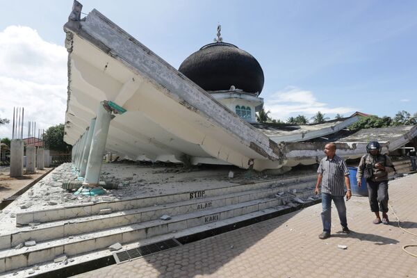スマトラ沖地震で破壊されたモスク - Sputnik 日本