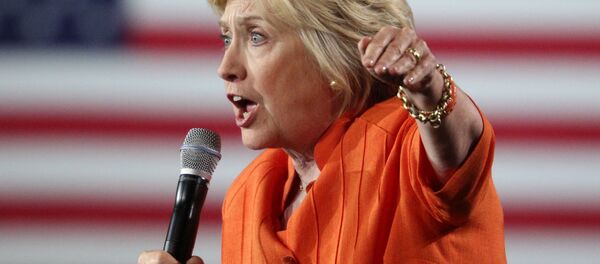 ヒラリー氏、「露による干渉」を９．１１と同一視 - Sputnik 日本