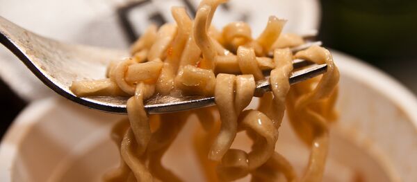 麺 - Sputnik 日本