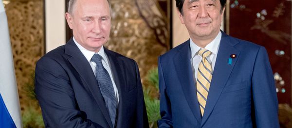 プーチン大統領と安倍首相 プーチン大統領と安倍首相 - Sputnik 日本