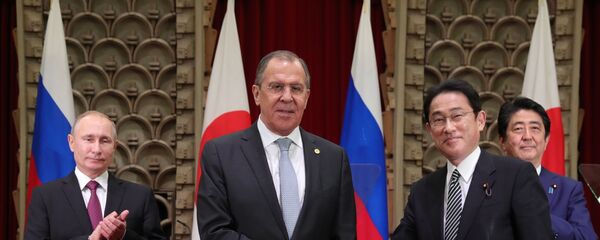 露日外相、G20サミットに会談 領土交渉進展へ協議促進 露日外相、G20サミットに会談 領土交渉進展へ協議促進 - Sputnik 日本