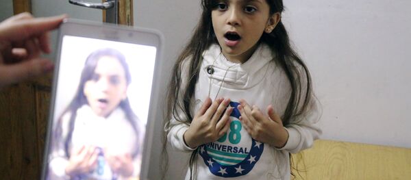 「アレッポの少女バナ」:実在の人物か、それともどこかのメディアのプロパガンダか? 「アレッポの少女バナ」:実在の人物か、それともどこかのメディアのプロパガンダか? - Sputnik 日本