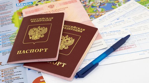Российские заграничные паспорта на карте мира и билетах  - Sputnik 日本