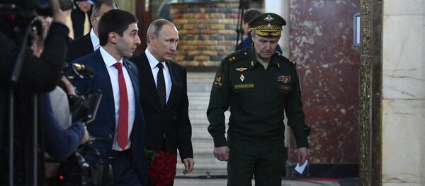 プーチン大統領、アンドレイ・カルロフ大使との告別のためロシア外務省入り プーチン大統領、アンドレイ・カルロフ大使との告別のためロシア外務省入り - Sputnik 日本