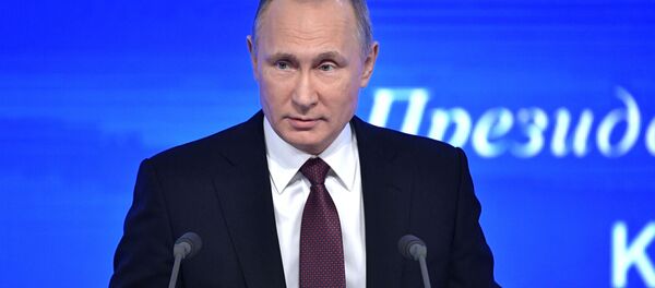 プーチン大統領、米国民はトランプ氏の合法性の破壊を望んでいる - Sputnik 日本