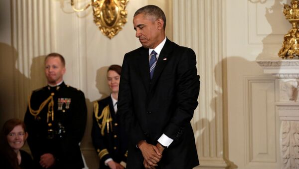 オバマ氏、バイデン副大統領に米国最高の勲章をサプライズ - Sputnik 日本