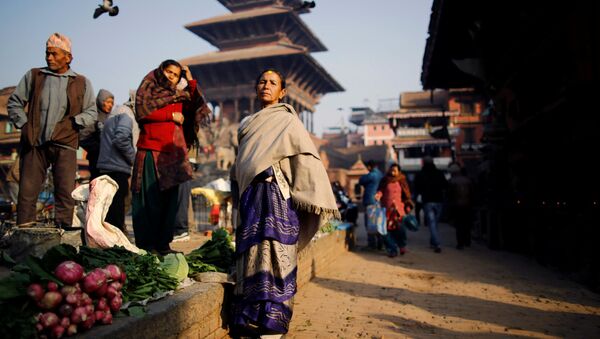 ネパール　生理中の少女が隔離、蛇にかまれ死亡　族が呪術師に治療 - Sputnik 日本