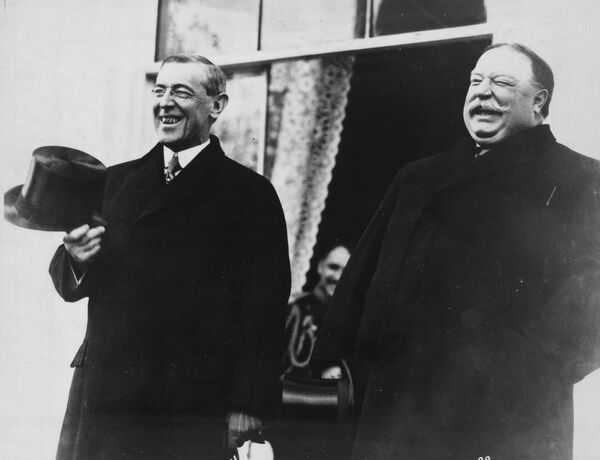 1913年、第28代米大統領ウッドロウ・ウィルソンと第２７代米大統領ウィリアム・タフトはウィルソンの就任式にて - Sputnik 日本