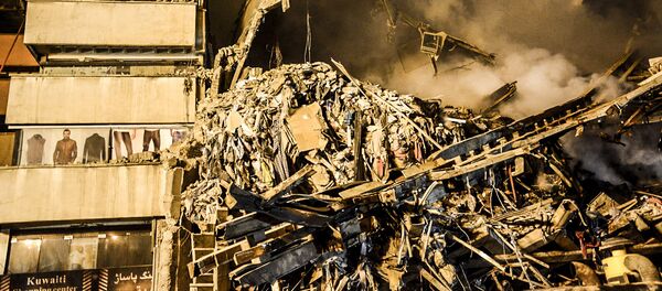 テヘランの悲劇：高層ビル倒壊現場の新たな写真公開 - Sputnik 日本