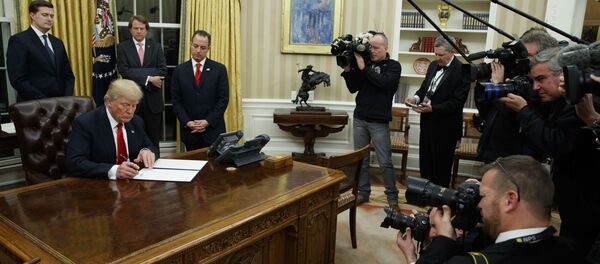 プーチン大統領との会談 トランプ陣営に意見の相違 プーチン大統領との会談 トランプ陣営に意見の相違 - Sputnik 日本