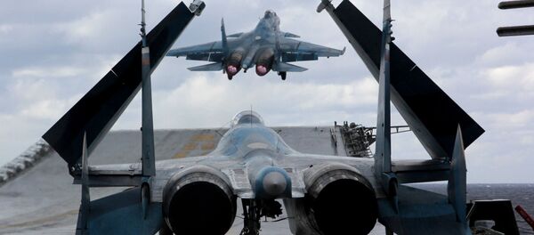 「Su-33(スホーイ33)」 「Su-33(スホーイ33)」 - Sputnik 日本