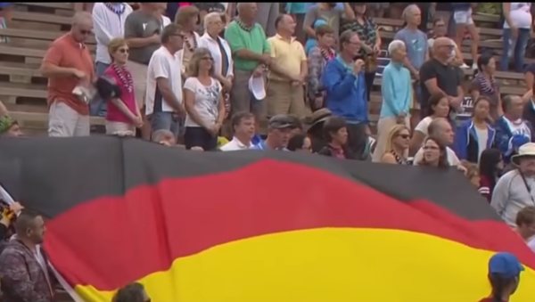 米国で行われたテニスの試合でナチス・ドイツ国歌が流れた動画が投稿される - Sputnik 日本