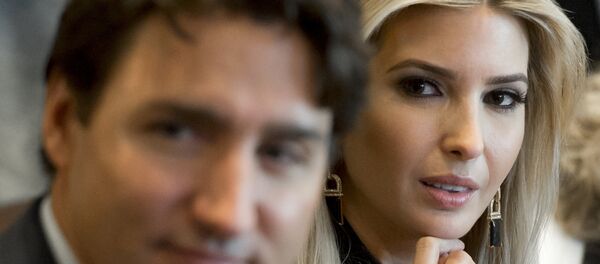 カナダ首相 イヴァンカさんを誘惑することに成功?【写真】 カナダ首相 イヴァンカさんを誘惑することに成功?【写真】 - Sputnik 日本