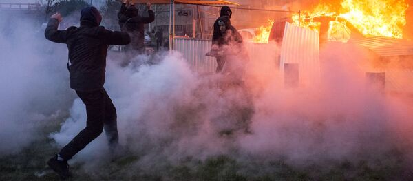 パリ　中国人マフィアも同胞射殺の抗議行動をコントロール？ - Sputnik 日本