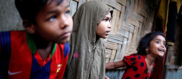 欧州に暮らし、正気を失い始めている難民の子どもたちについて、人権活動家が語る 欧州に暮らし、正気を失い始めている難民の子どもたちについて、人権活動家が語る - Sputnik 日本