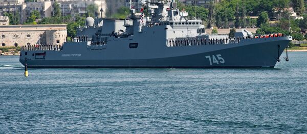 ロシアのフリゲート「アドミラル・グリゴロヴィチ」 ロシアのフリゲート「アドミラル・グリゴロヴィチ」 - Sputnik 日本